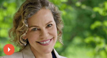 Episode 452: Dr. Laura Markham on Parenting Neurodivergent Siblings